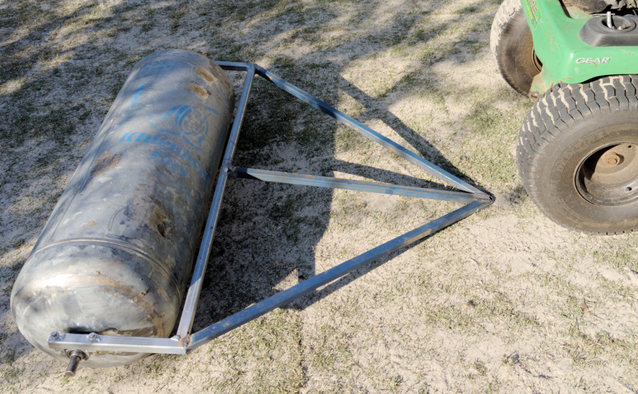 Roller made from LPG tank